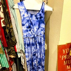 Latched mama small maxi dress
